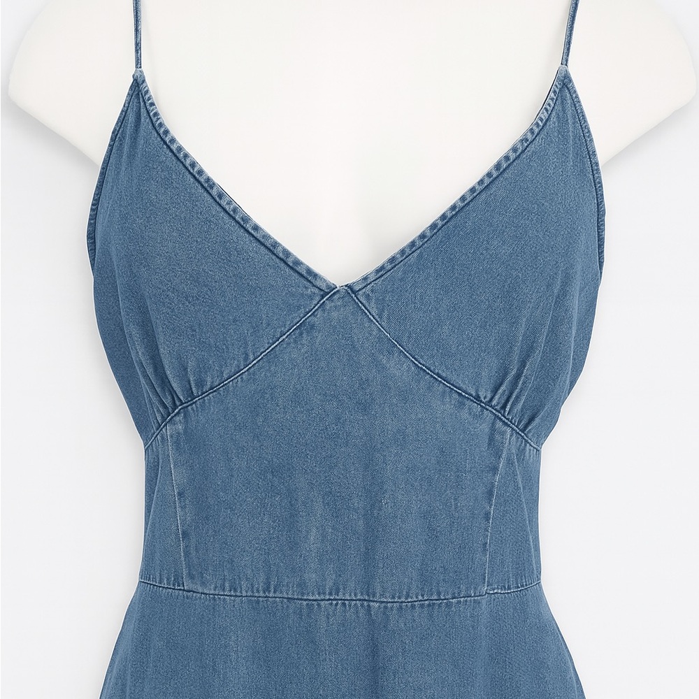 Blue Spaghetti Strap Maxi Sundress for Casual Resort Wear